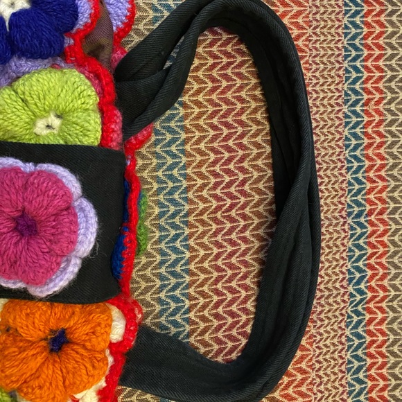 Super Cute Hand Made Unique Crochet Multicolored 3D Floral Black Shoulder Bag - Picture 3 of 15